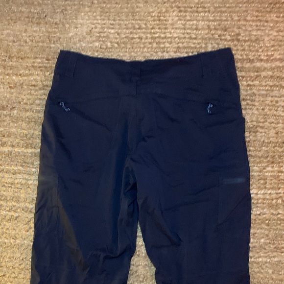 NWOT Women's L.L. Bean Vista Mid-Rise Trekking Black Cargo Pants size 10 - Picture 8 of 11